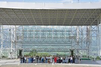 アスペクタのステージにて記念撮影。