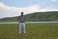 草千里ケ浜でたそがれるRG。