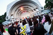 新世紀えぴっくすたぁネ申「ネ申ワンマン～代々木公園野外音楽堂で会いましょう～」の様子。（写真提供：RINethics Inc）