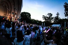 新世紀えぴっくすたぁネ申「ネ申ワンマン～代々木公園野外音楽堂で会いましょう～」の様子。（写真提供：RINethics Inc）