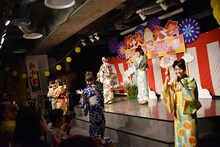 はちみつロケット「花火と漫画とチョコと雨」リリース記念イベントの様子。