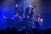 THERE THERE THERES「KHIMAIRA」の様子。（写真提供：AqbiRec）