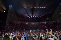 「“超”超フェス」2日目公演の様子。