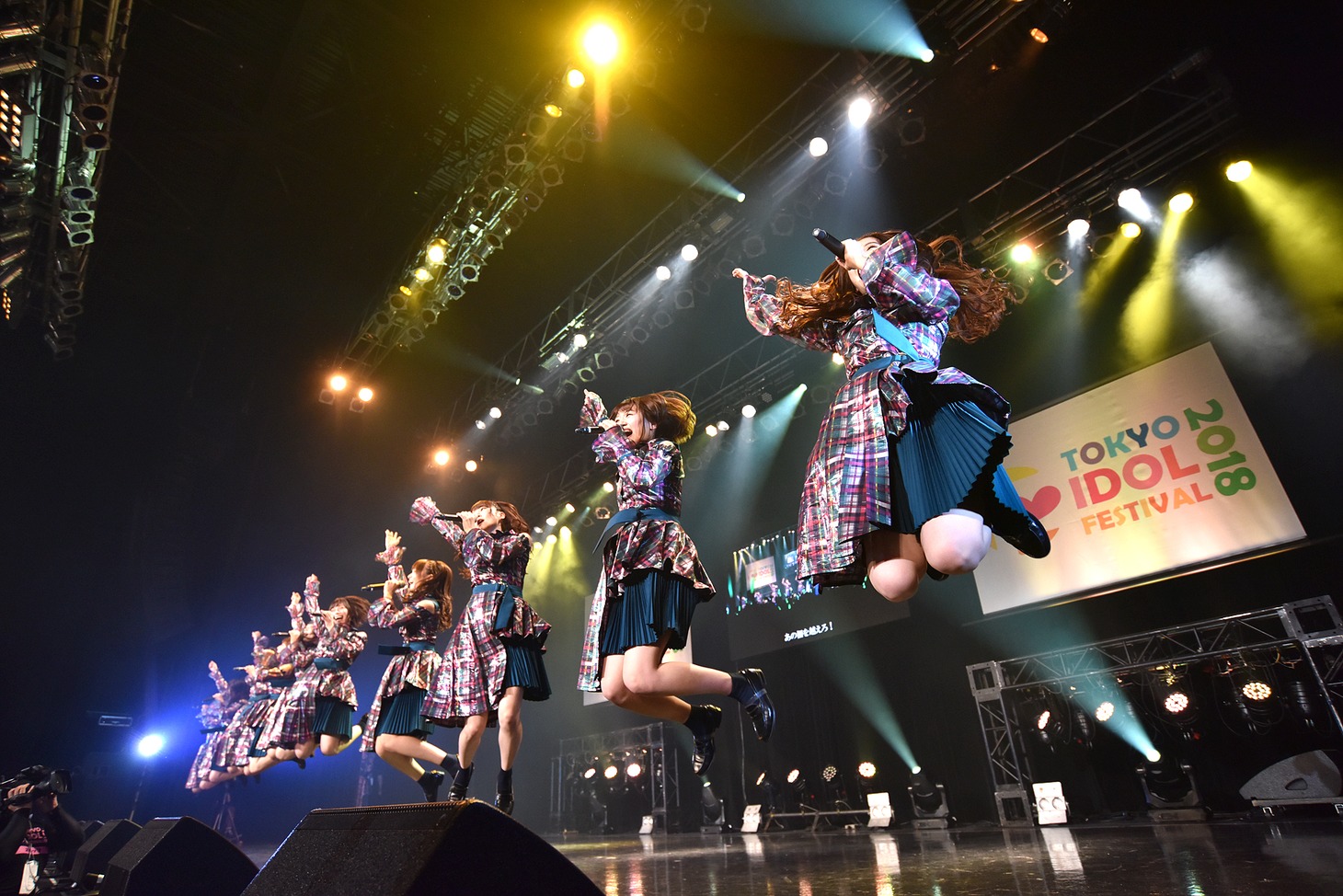 けやき坂46