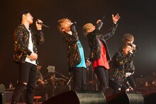 UNIONE「UNIONE Special Live "ONE HEART"at Zepp Divercity」東京・Zepp DiverCity TOKYO公演の様子。