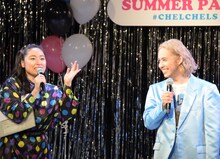 左から丸山礼、RYUCHELL。