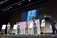 さくら学院「アートの授業 3」2時限目の様子。