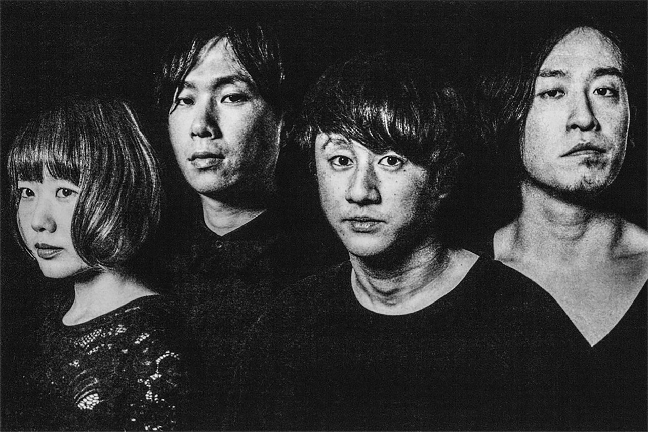 MOP of HEAD。左から2人目がSatoshi（Dr）。