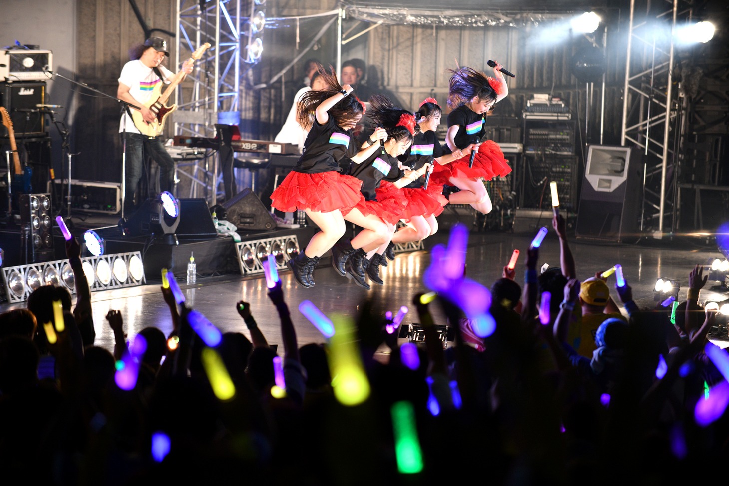 たこやきレインボー「RAINBOW SONIC 2018」東京公演の様子。