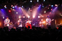 坂口有望「熱唱特別夏期講習」東京・渋谷CLUB QUATTRO公演の様子。
