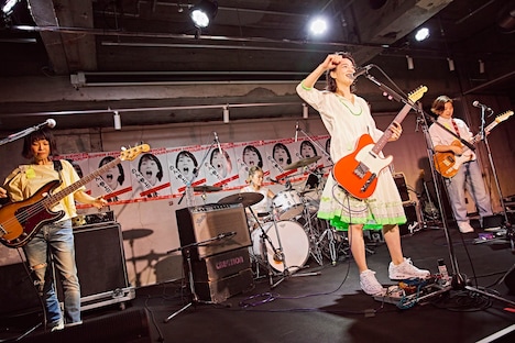 のんシガレッツ（Photo by Kentaro Minami）