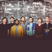 Maroon5。写真中央がジェームス・バレンタイン。