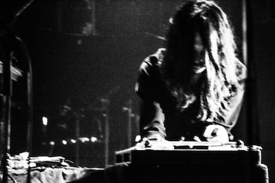 ケンゴマツモト（THE NOVEMBERS）