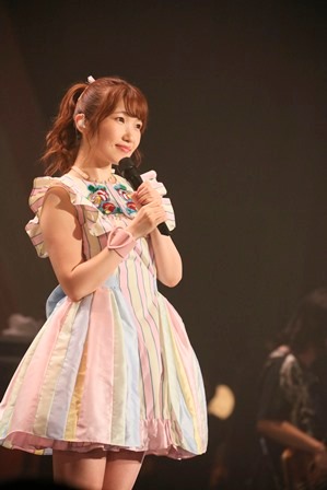 内田彩