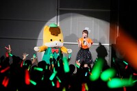 ぐんまちゃんと内田彩。