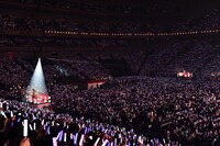 人気画像6位は「After the Rain、台風の日に晴乞いの宴で“満開の桜”咲かす」より、After the Rain「After the Rain さいたまスーパーアリーナ 2018 晴乞いの宴」の様子。