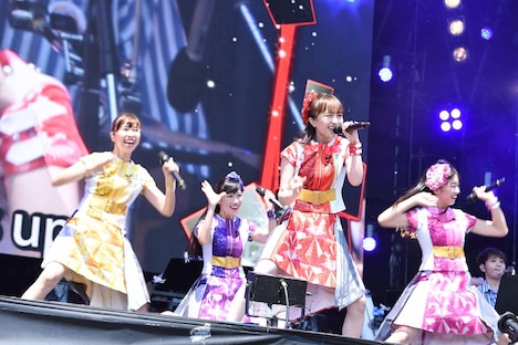 ももいろクローバーZ