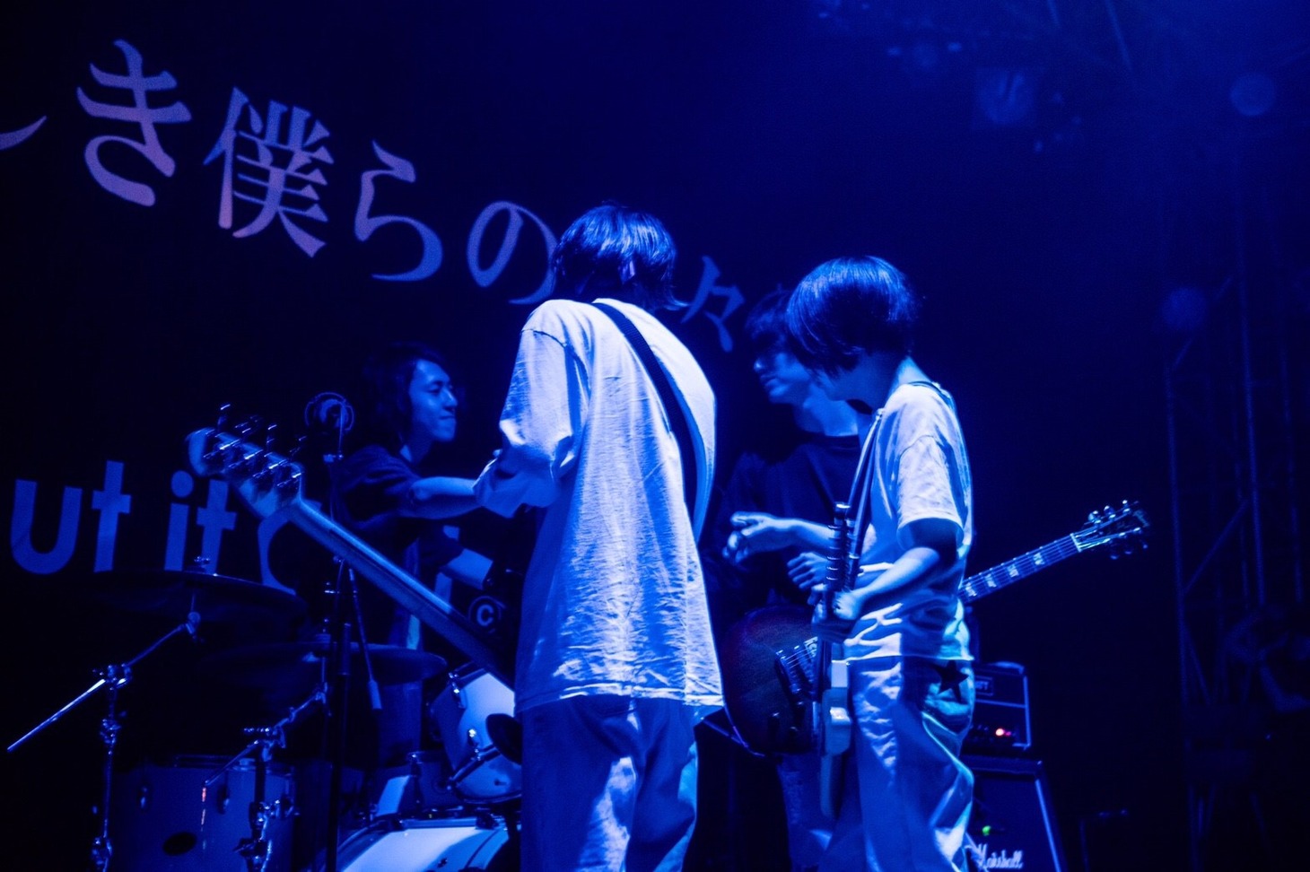 Shout it Out「嗚呼美しき僕らの日々」東京・渋谷duo MUSIC EXCHANGE公演の様子。