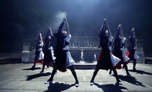 EMPiRE「EMPiRE originals」ミュージックビデオのワンシーン。