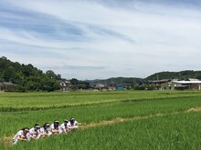 「熟女になっても feat. SUSHIBOYS」ミュージックビデオ撮影の様子。