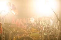 FUJI（Dr, Cho）（撮影：瀧本JON...行秀）