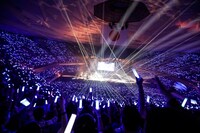 藍井エイル「藍井エイル Special Live 2018 ～RE BLUE～ at 日本武道館」の様子。