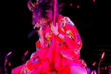 LiSA「LiVE is Smile Always～ASiA TOUR 2018～[eN]」台湾・新荘体育館公演の様子。（撮影：上飯坂一）