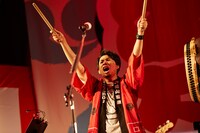 吉田結威（G, Vo）（撮影：岩崎真子）