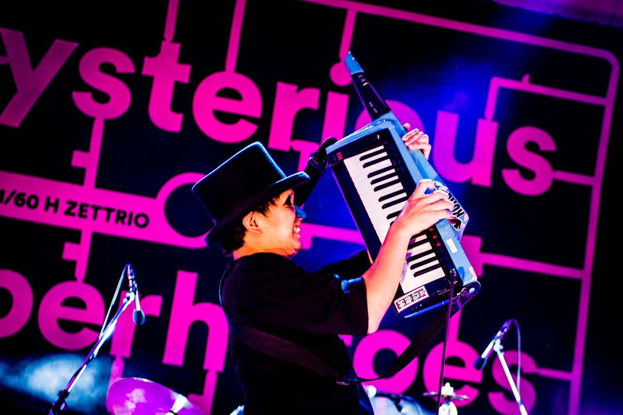 H ZETT M（Piano）（Photo by Hiroki Nishioka）