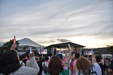 私立恵比寿中学「エビ中 夏のファミリー遠足 略してファミえん in 山中湖2018」1日目の様子。