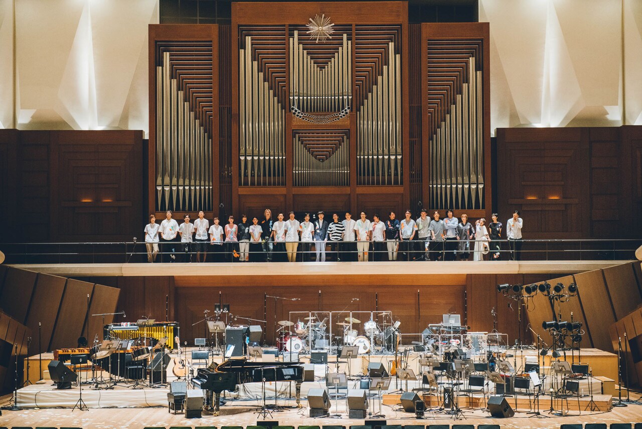 蓮沼執太フルフィルの生演奏を32台のスピーカーで再現“音楽の中に入り込む”体験型イベント