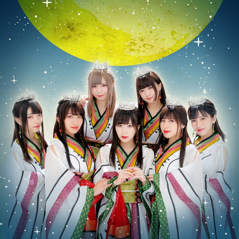 放課後プリンセス。前列中央が小田桐奈々、後列左が山口みらん、右が木月沙織。