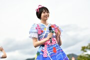安本彩花