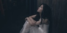田村芽実「輝いて ～My dream goes on～」MVのワンシーン。