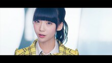 AKB48「センチメンタルトレイン」ミュージックビデオより荻野由佳。(C)AKS/キングレコード