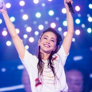 安室奈美恵が引退前日に沖縄でライブ「ステキな思い出になるよう頑張ります」