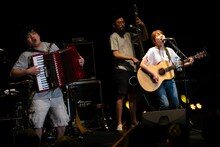 関取花「ホールワンマンライブ ～西でどすこい東でどすこい～」東京・品川インターシティホール公演の様子。（撮影：星川洋助）