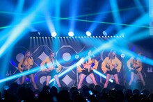 「EXID 1st JAPAN LIVE TOUR Produced by MTV」東京・Zepp Tokyo公演の様子。（撮影：田中真二）