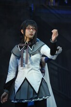 河田陽菜が演じる暁美ほむら。