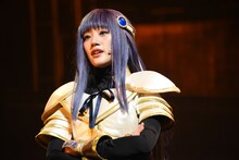 佐々木美玲が演じる七海やちよ。