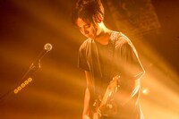 NAOTO（G）（撮影：平野タカシ）