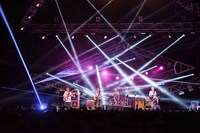 「SUMMER SONIC 2018」KEYTALKのステージの様子。