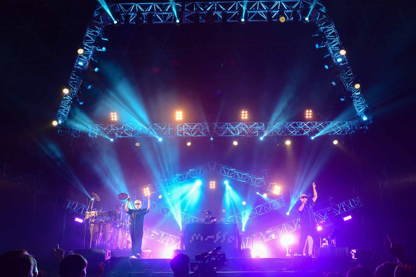 m-flo