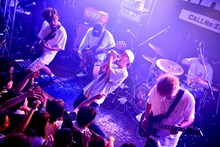 SHADOWS（撮影：半田安政[Showcase]）