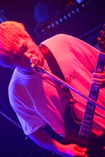 Takahiro（G, Vo / SHADOWS）（撮影：半田安政[Showcase]）