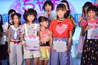 準グランプリの大島美優、佐野杏羽。