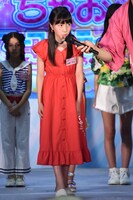 口笛でCiao Smilesの「chance!!!」を披露する加藤彩花。