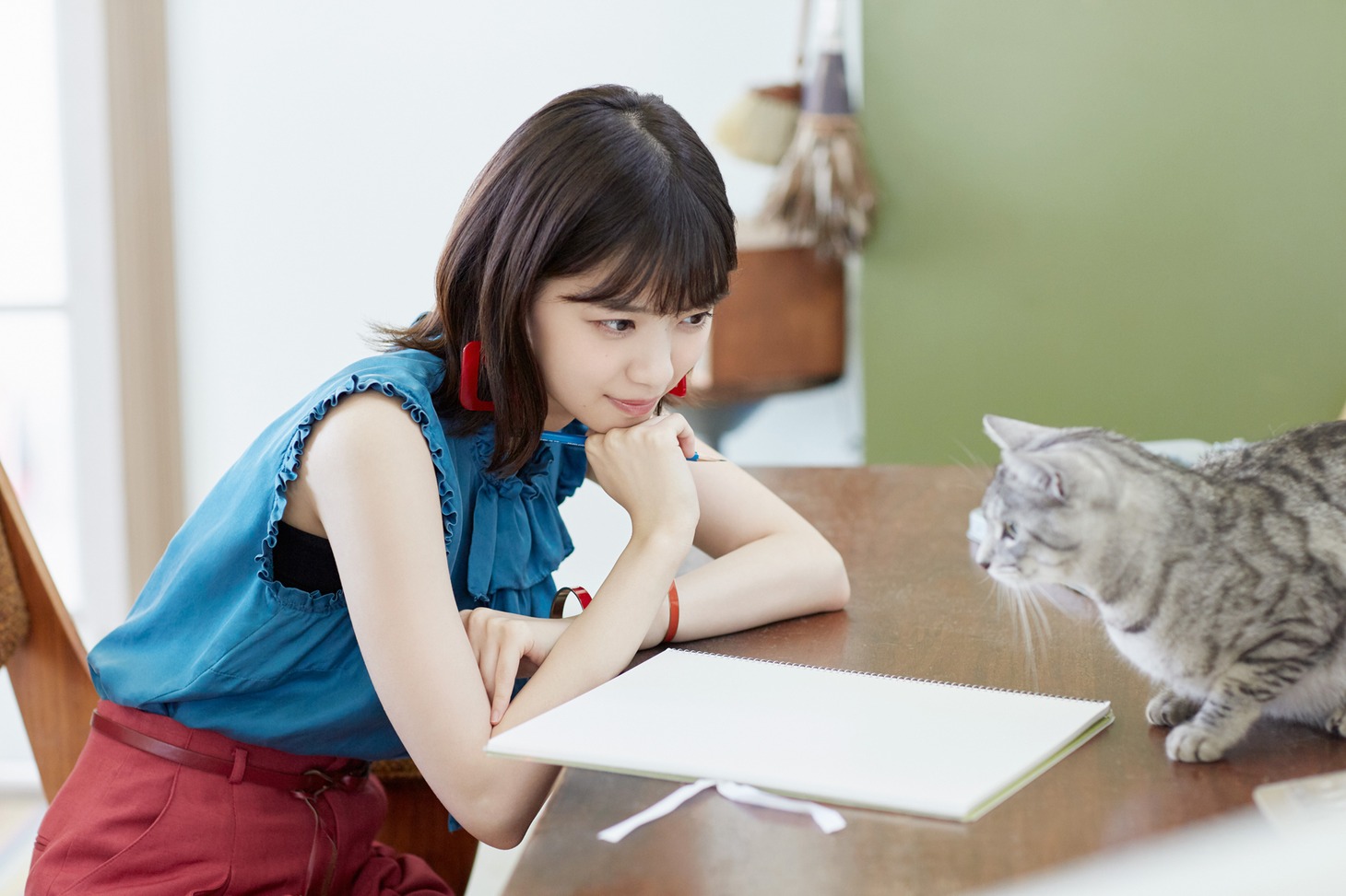 「犬と、猫と、乃木坂と。」より七瀬（西野七瀬）。