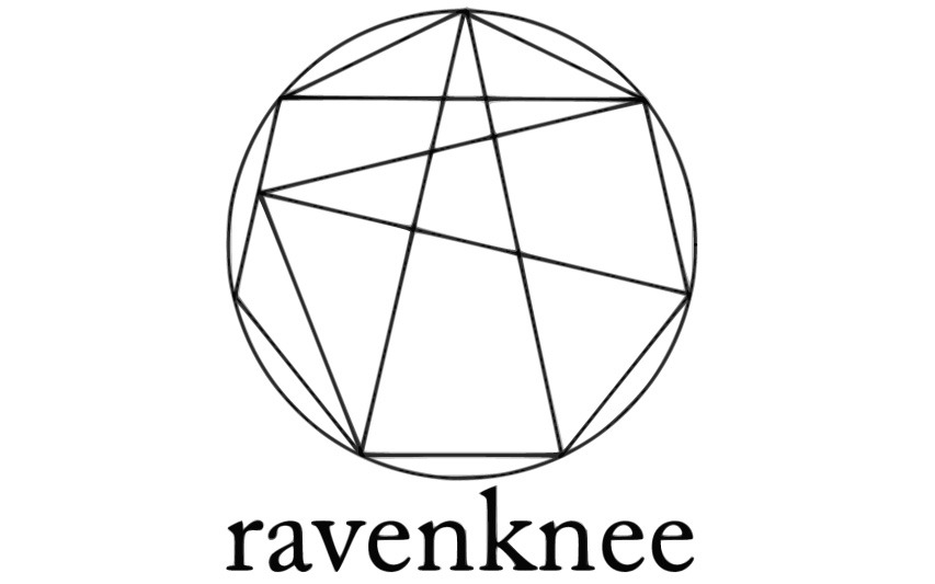 ravenkneeロゴ