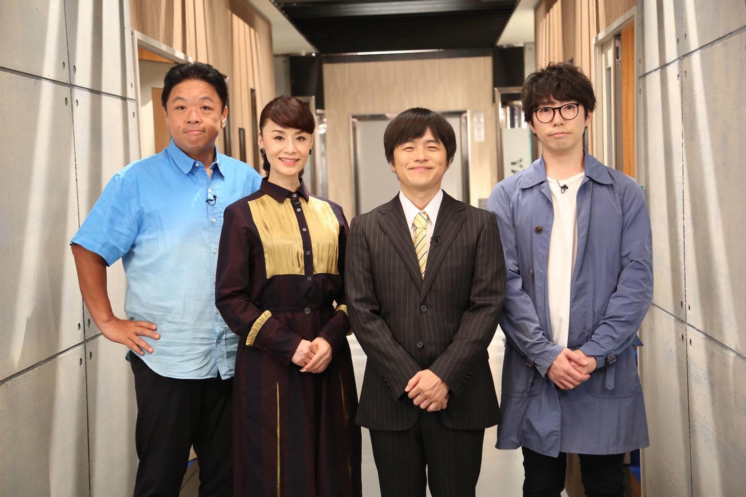 左から伊集院光、大地真央、バカリズム、高橋優。(c)フジテレビ